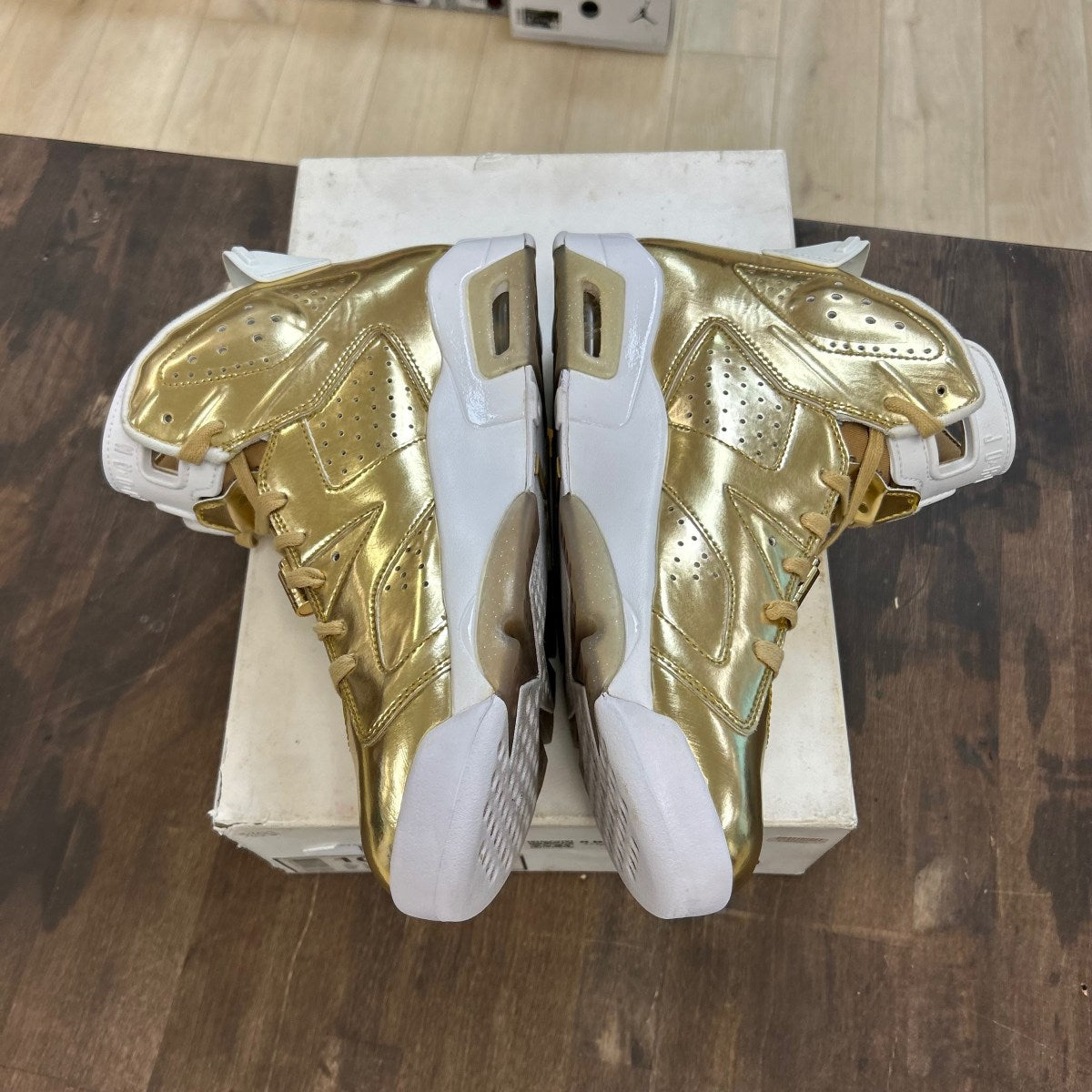 Jordan 6 Retro Pinnacle Metallic Gold - Image 3