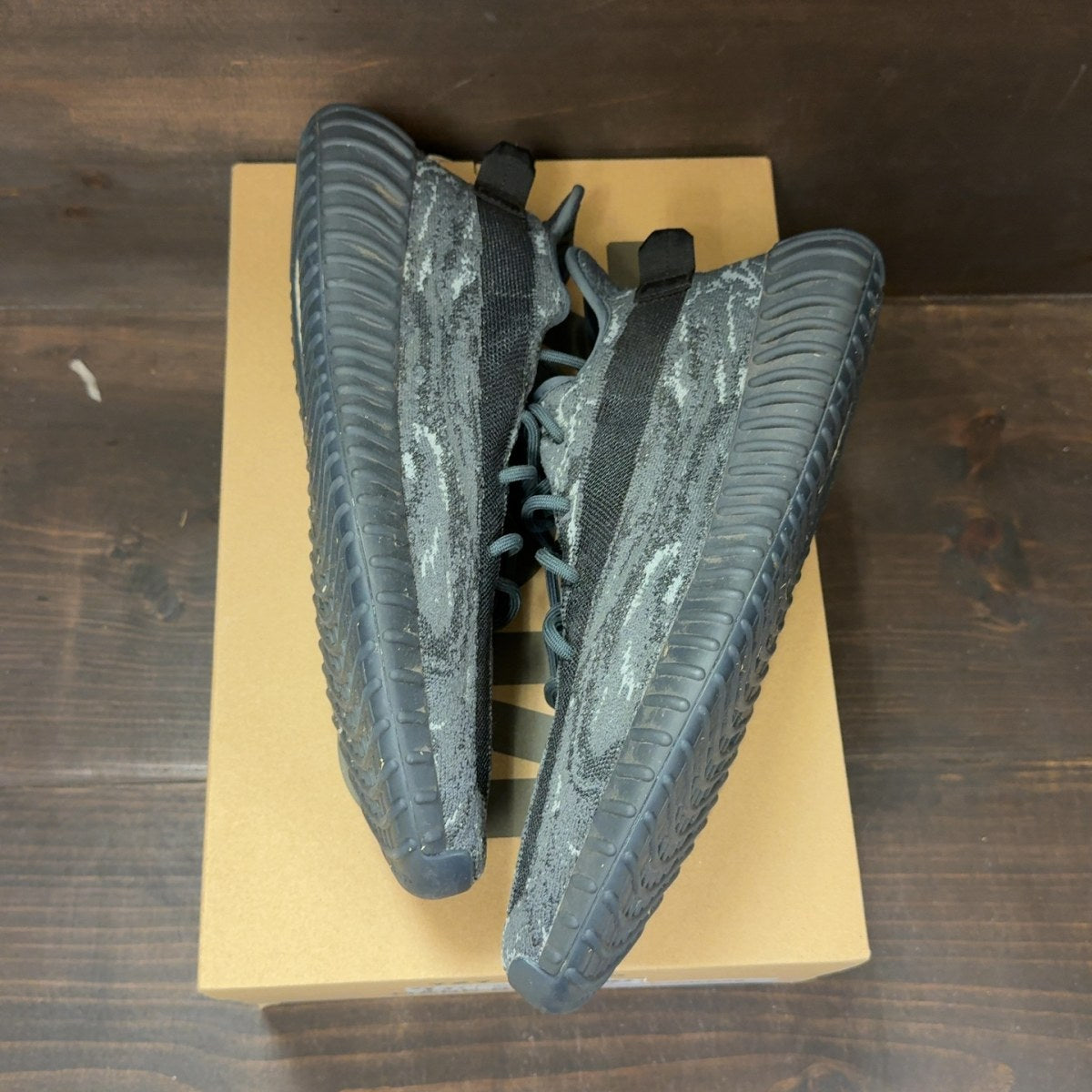 adidas Yeezy Boost 350 V2 MX Dark Salt - Image 2