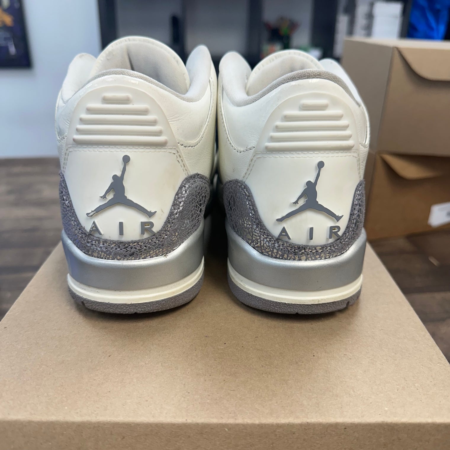(W) Sail Cement Grey Jordan 3 Retro (Used, No Box)