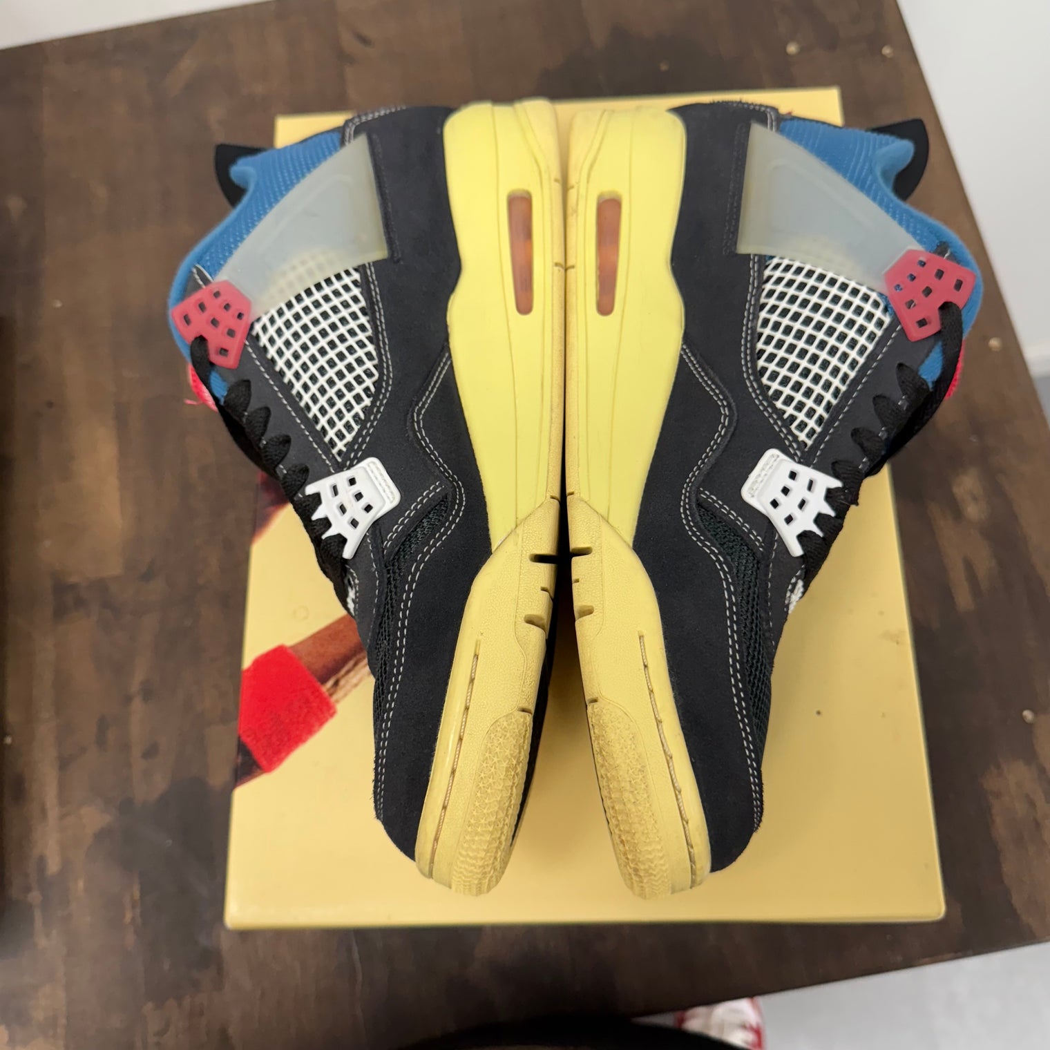 Off Noir Union LA Jordan 4 Retro (USED)