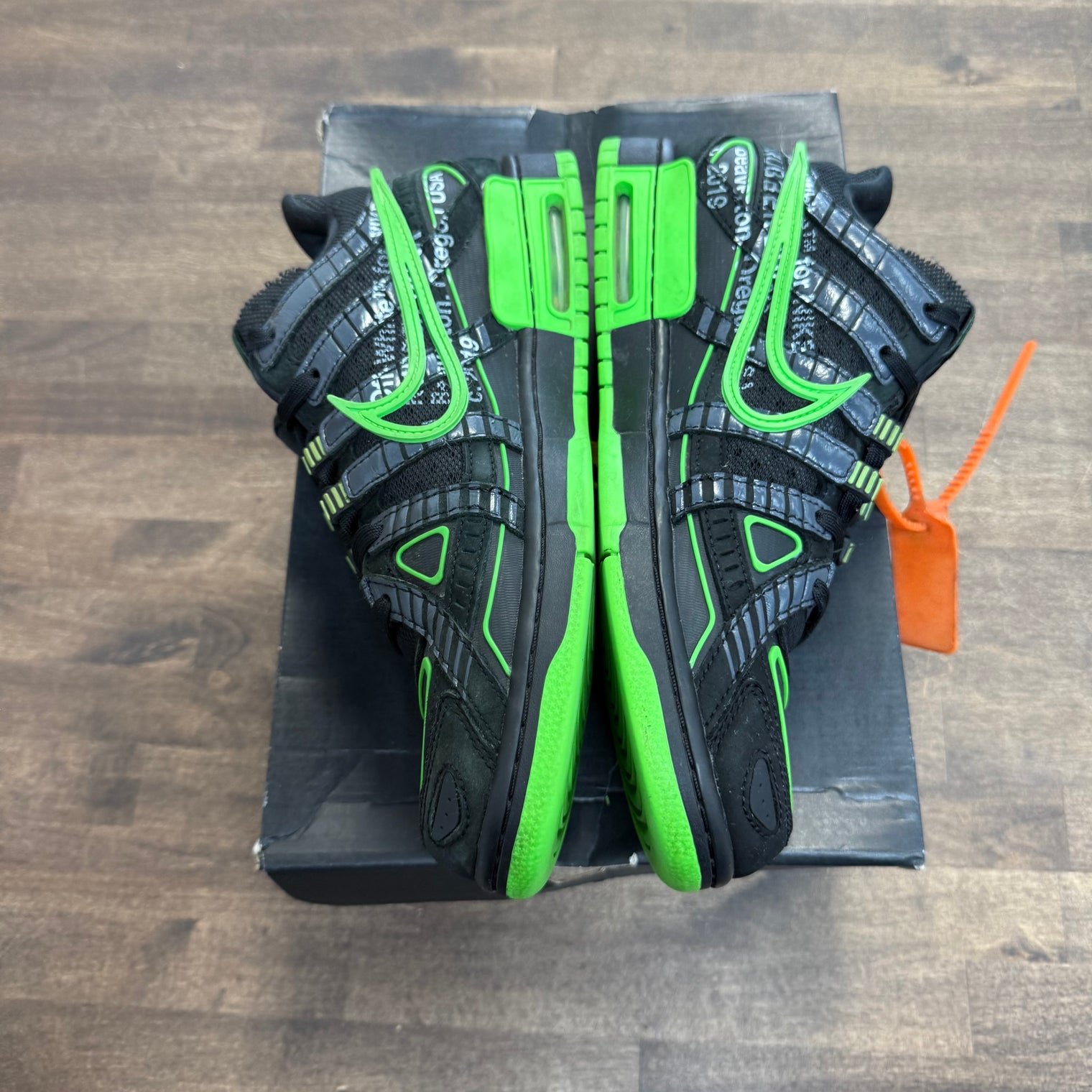 Nike Dunk Low Off-White Green Strike (USED,Replacement Box)