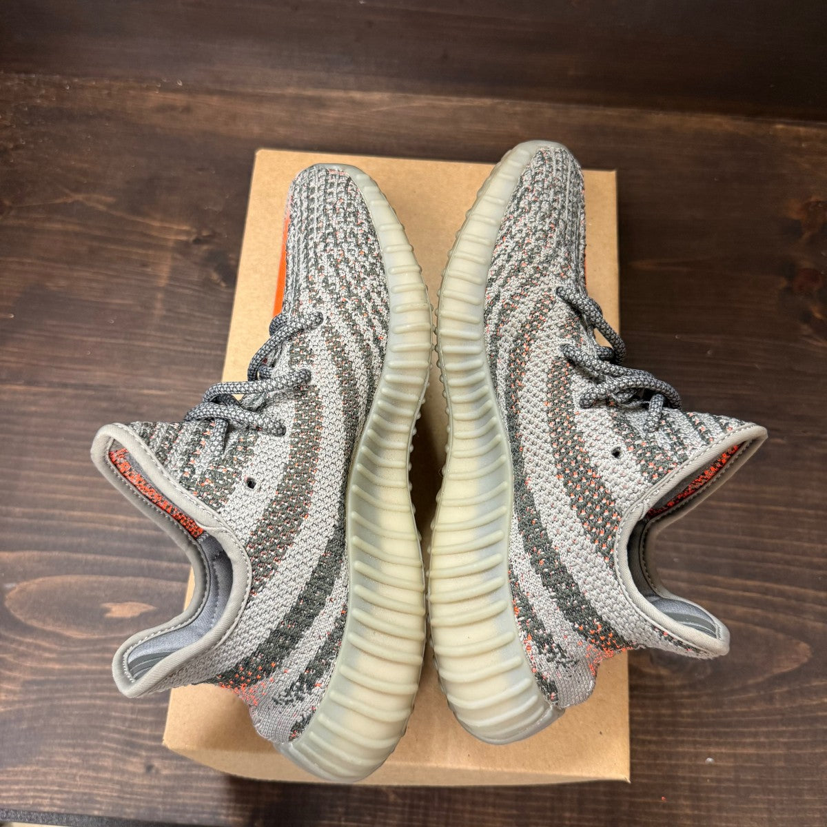 adidas Yeezy Boost 350 V2 Beluga Size 7 (Pre-Owned) - Image 6
