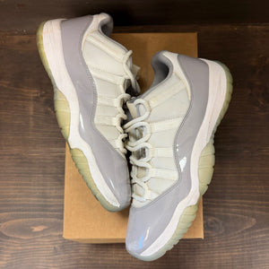 Jordan 11 Retro Low Cement Grey Size 11 (Pre-Owned) - Image 2