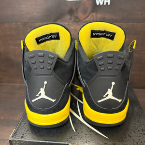 Jordan 4 Retro Thunder (2023) - Image 3