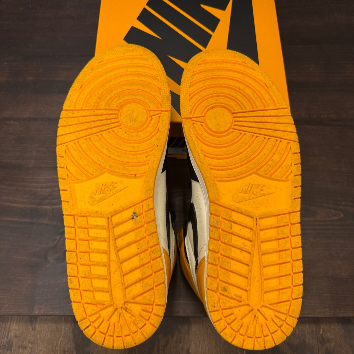 Jordan 1 Retro High OG Taxi - Image 5