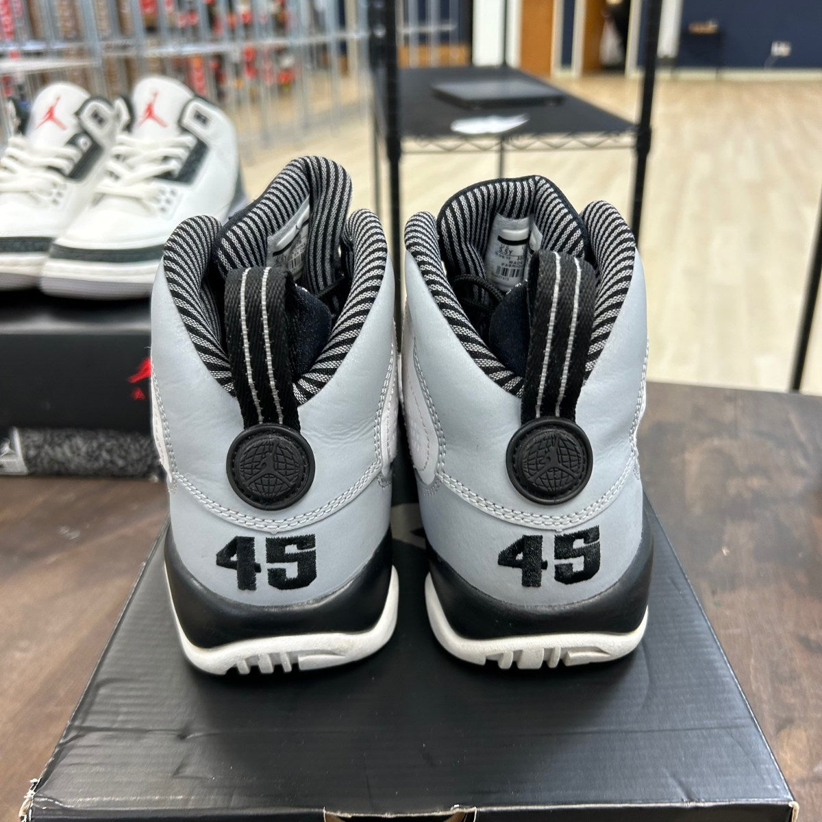 Jordan 9 Retro Barons (GS) - Image 4