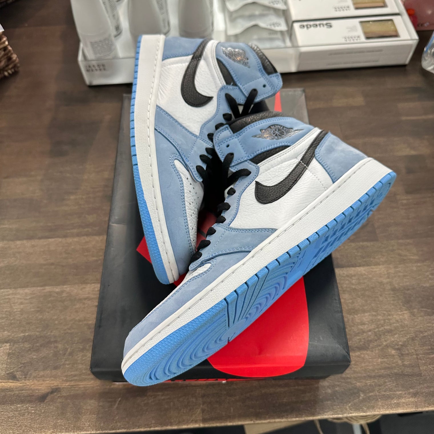 University Blue Jordan 1 High (USED)