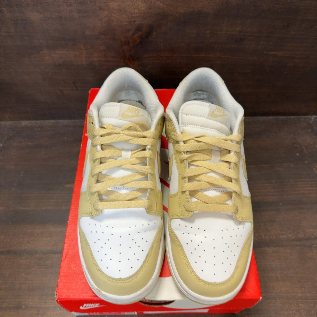 Nike Dunk Low Team Gold - Image 3