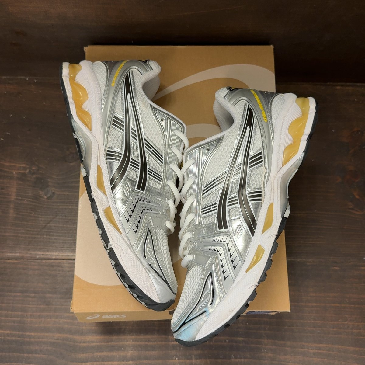 ASICS GEL-Kayano 14 Tai Chi Yellow Size 9.5 (Pre-Owned) - back