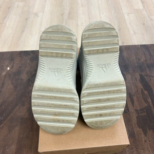 adidas Yeezy Desert Boot Salt Size 6.5 (Pre-Owned)