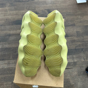 adidas Yeezy 450 Resin Size 9 (Pre-Owned) - Image 5