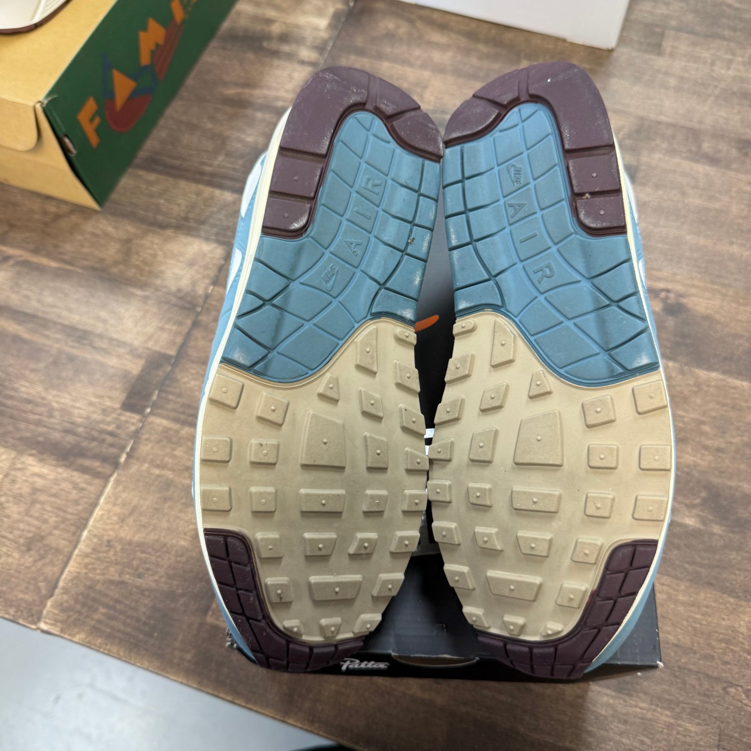 Patta Waves Noise Aqua Nike Air Max 1 (USED)