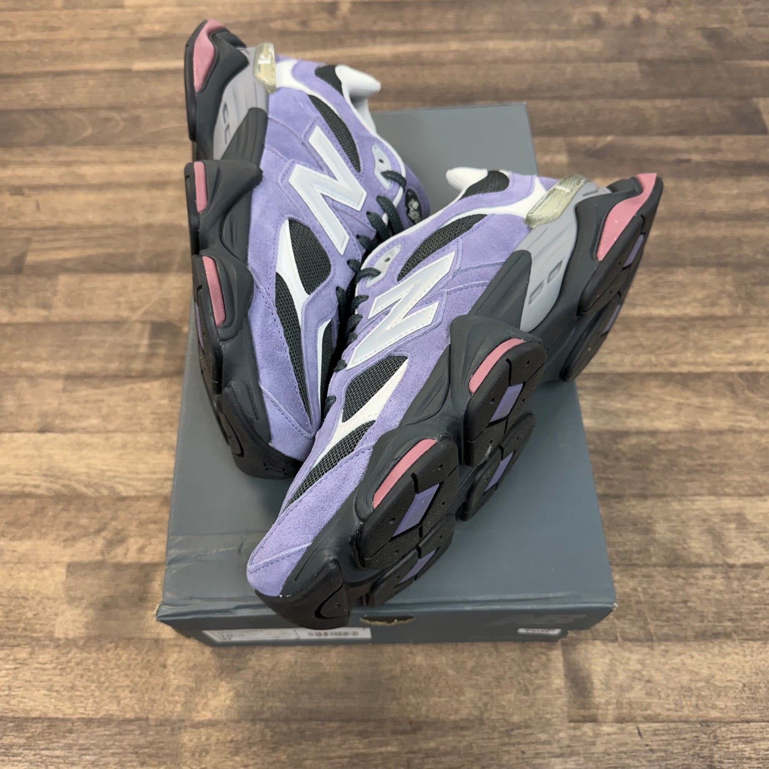 Violet Noir New Balance 9060 (Lightly Worn)