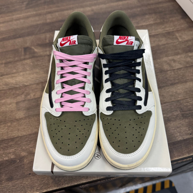 Medium Olive Travis Scott Jordan 1 Low OG (USED)