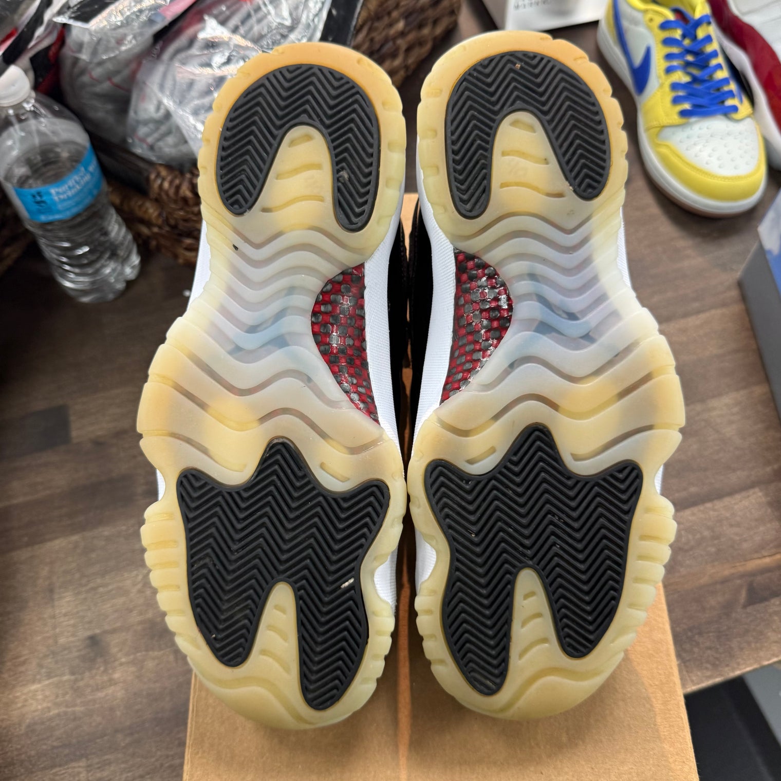 72-10 Jordan 11 High Retro (USED, No Box)