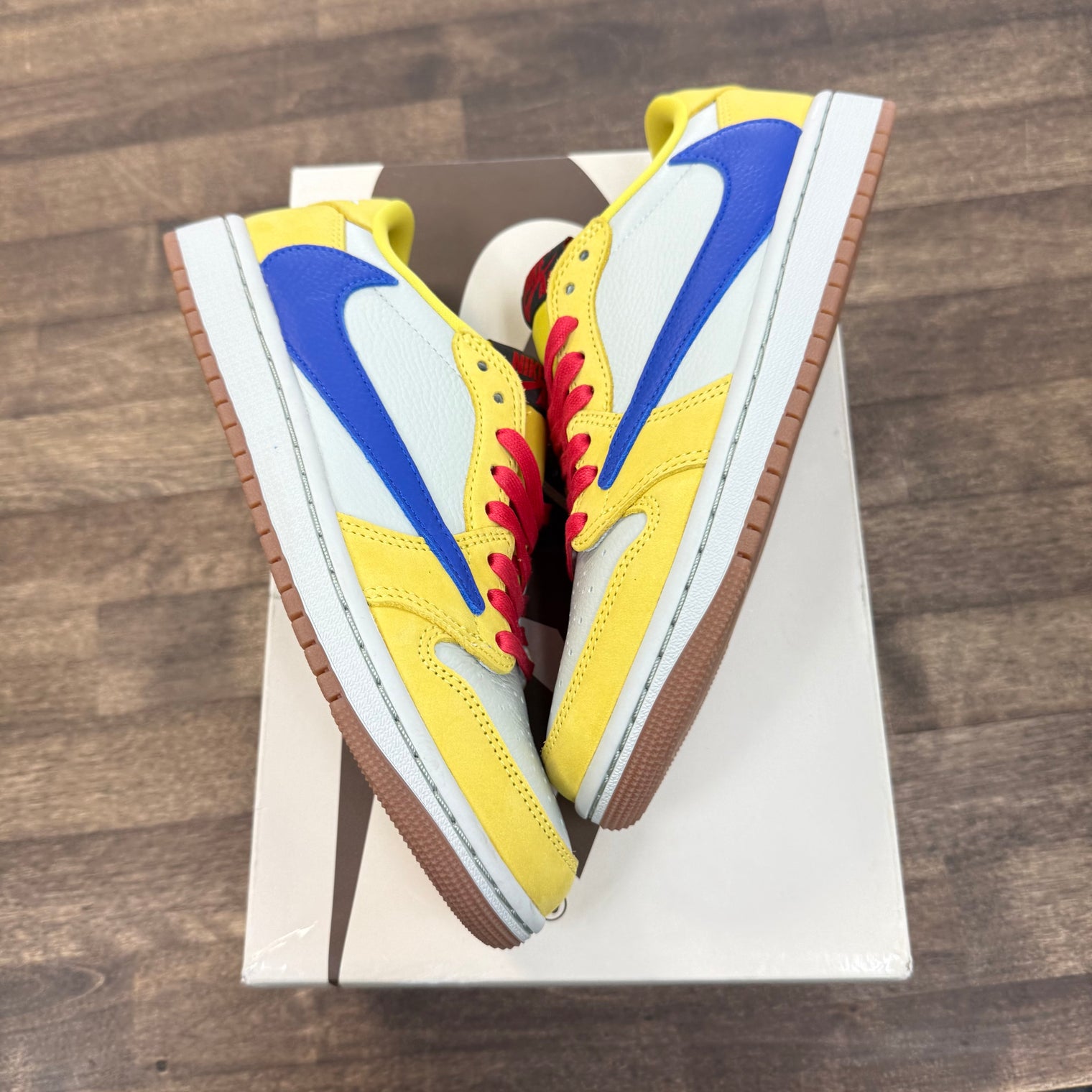 Travis Scott Canary Jordan 1 Low (W) (USED)