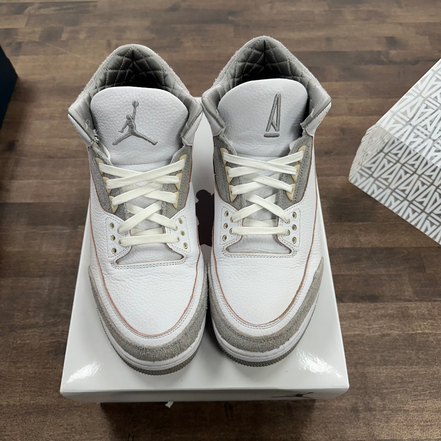 Jordan 3 Retro SP A Ma Maniére (US 13W) (USED)