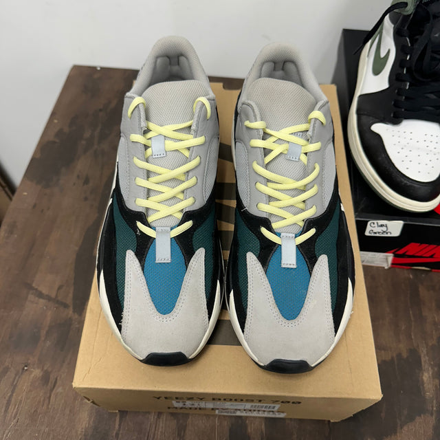 Wave Runner Yeezy 700 (USED)