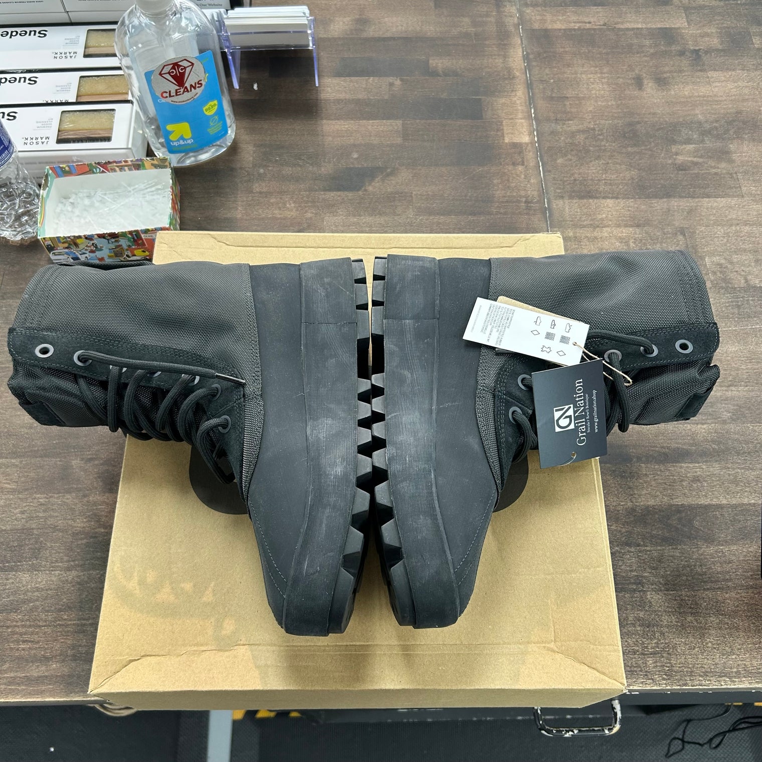 Pirate Black Yeezy 950 Boot (2023) (USED)