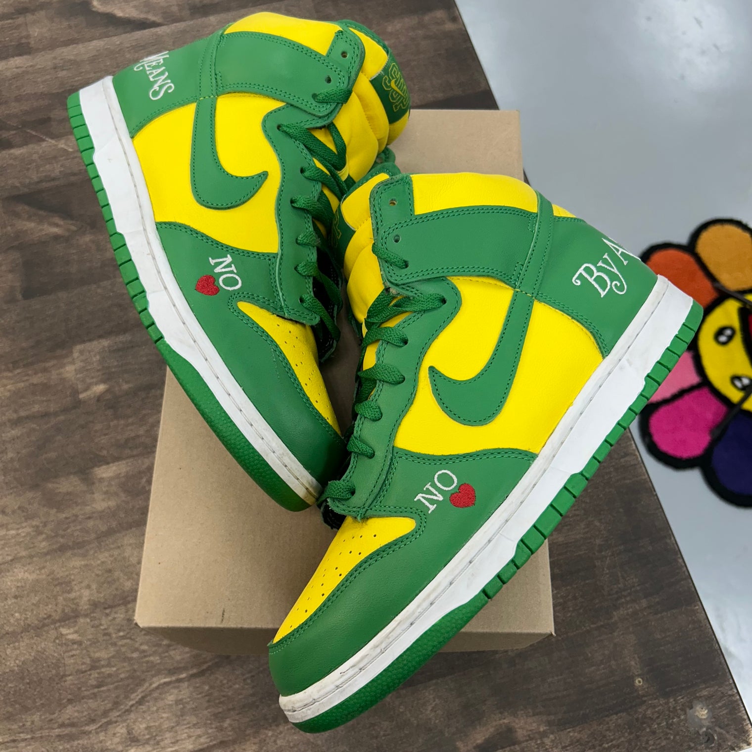 Supreme By Any Means Necessary Brazil Dunk High (USED, No box)