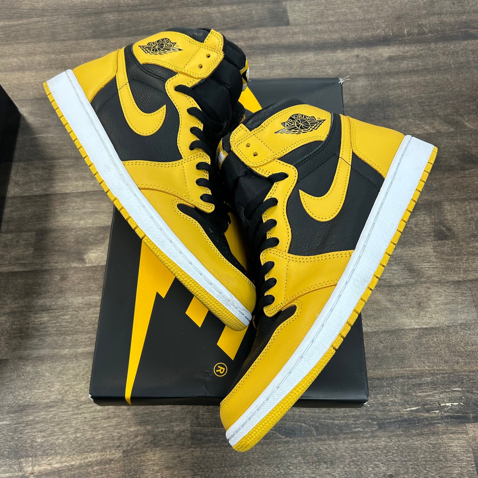 Pollen Jordan 1 High (USED)