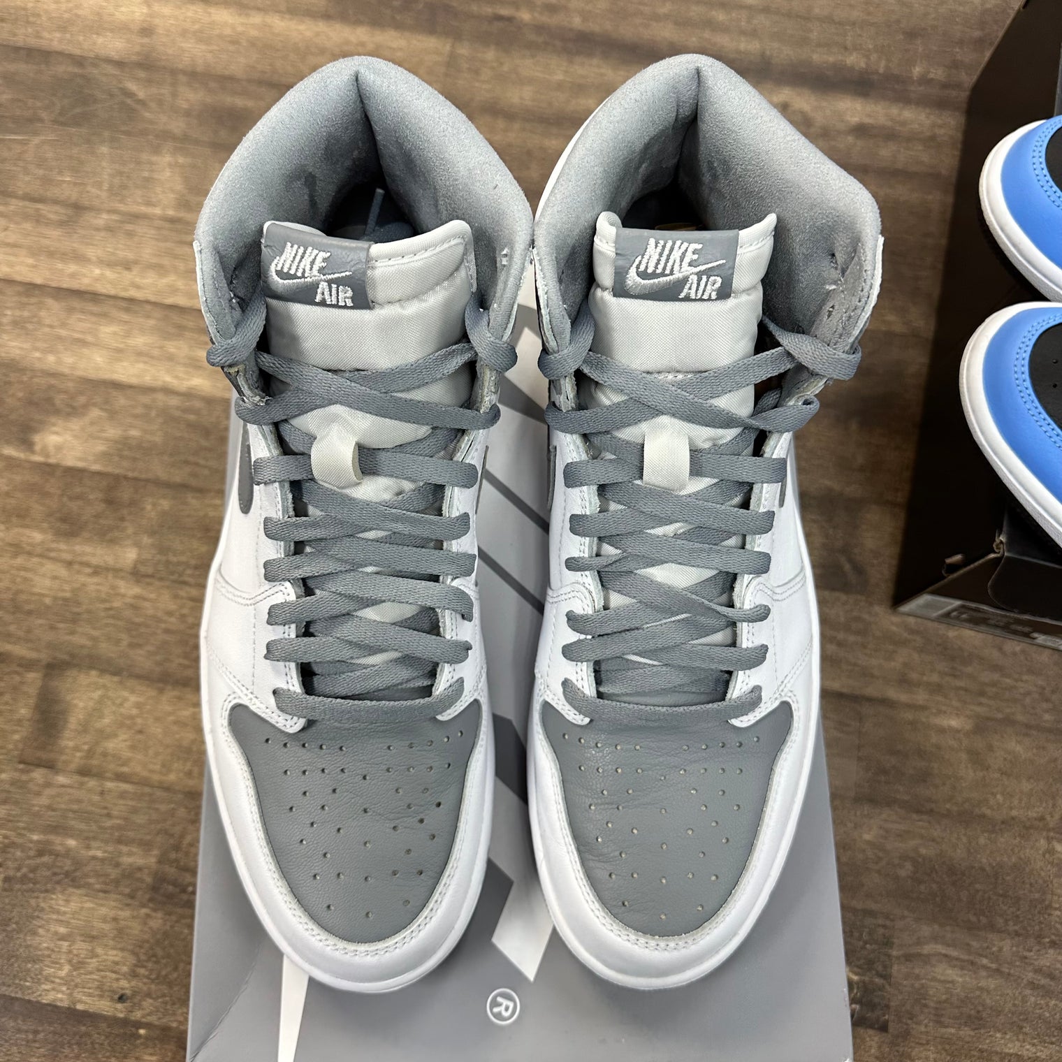 Jordan 1 Retro High OG Stealth (US 11) (USED)