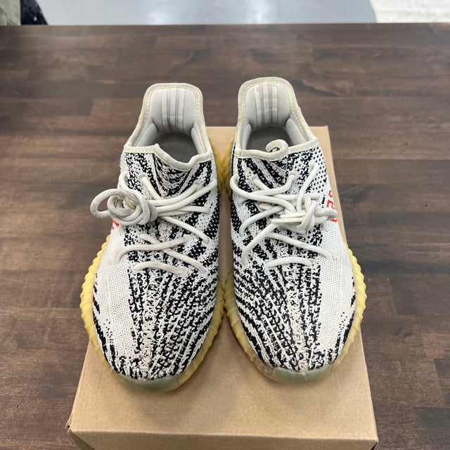 Zebra Yeezy 350 (USED,NO BOX)