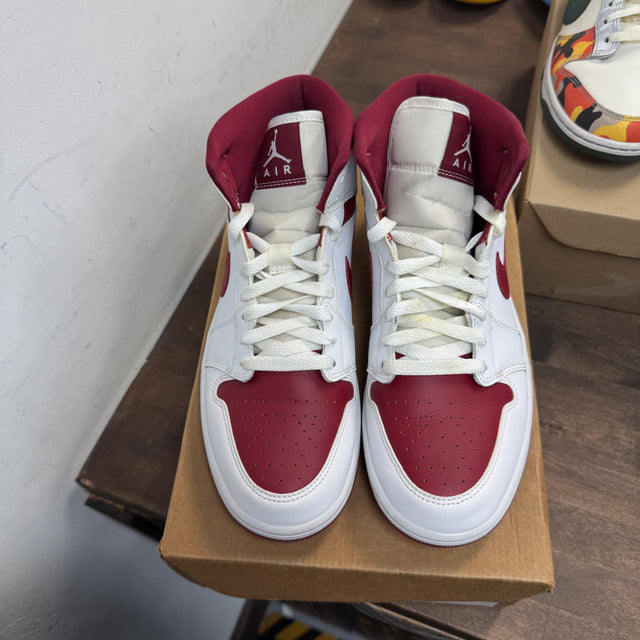Reverse Chicago Jordan 1 Mid (W) (USED, No Box)