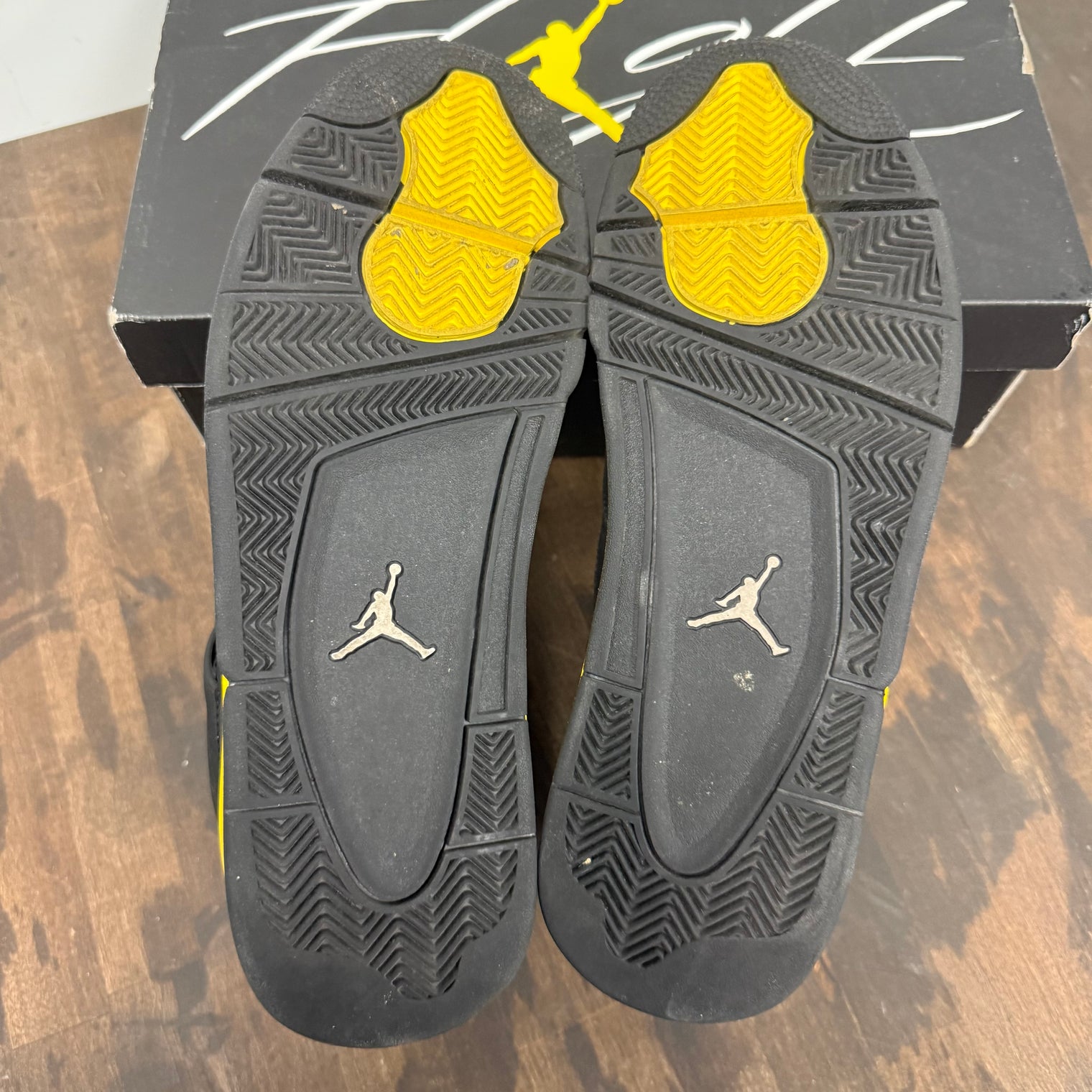 Yellow Thunder Jordan 4 Retro (USED)