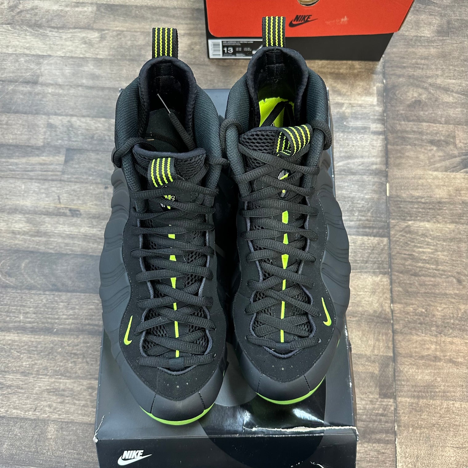 Black Volt Nike Air Foamposite One (USED)