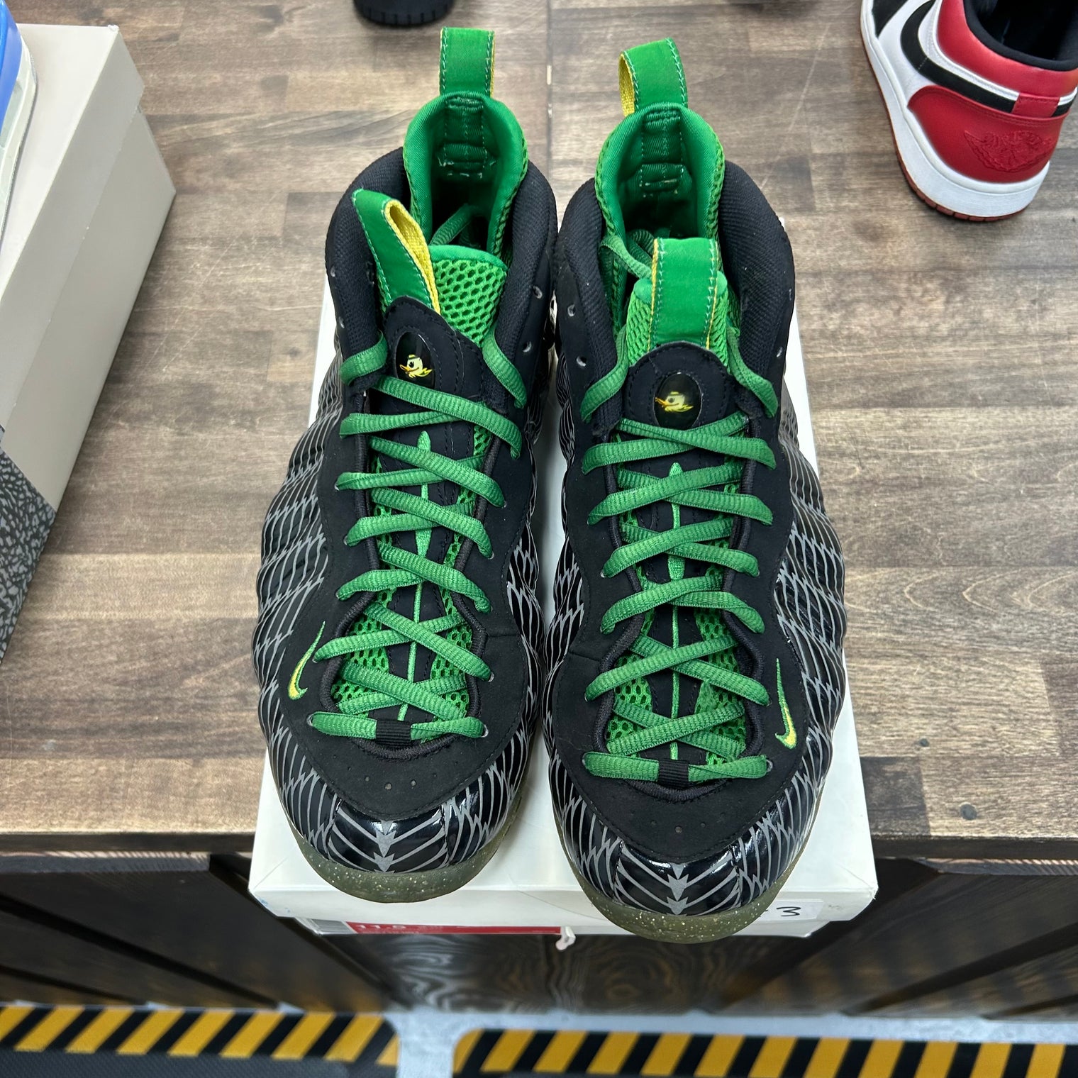 Oregon Ducks Nike Air Foamposite One (USED)