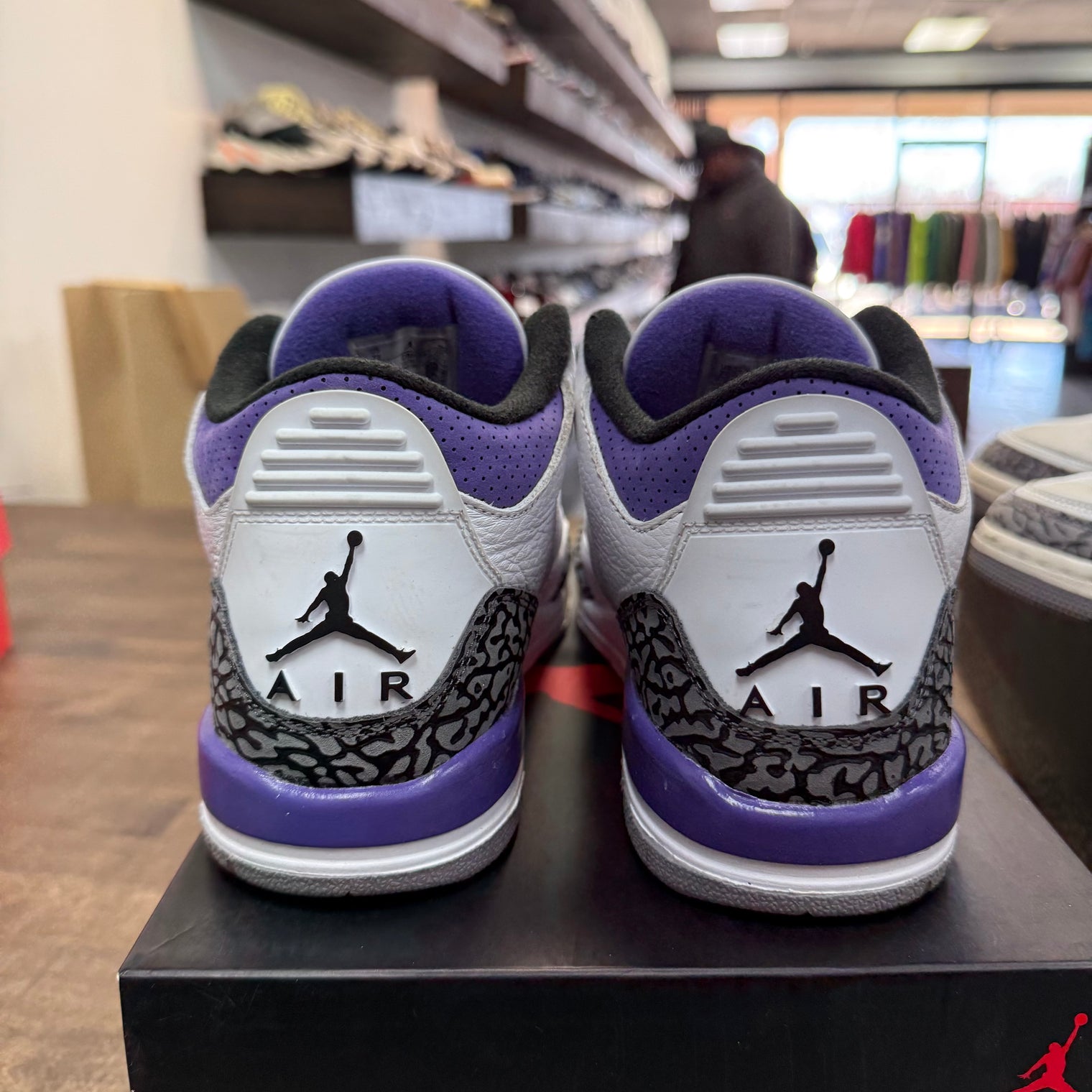 Dark Iris Jordan 3 Retro (USED)