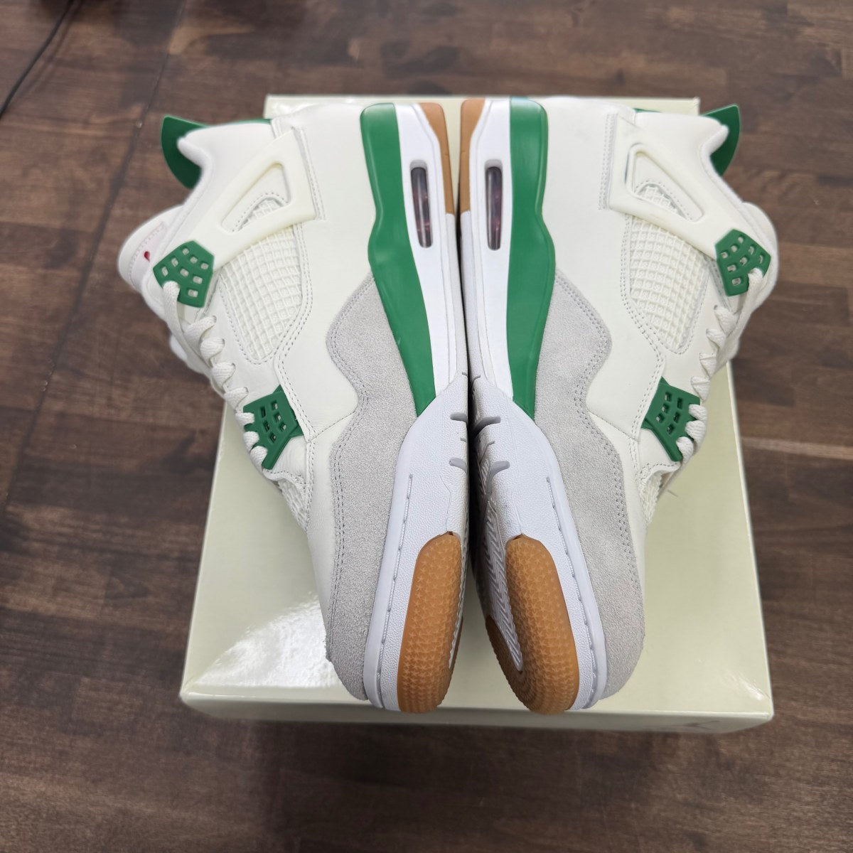Jordan 4 Retro SB Pine Green - Image 5