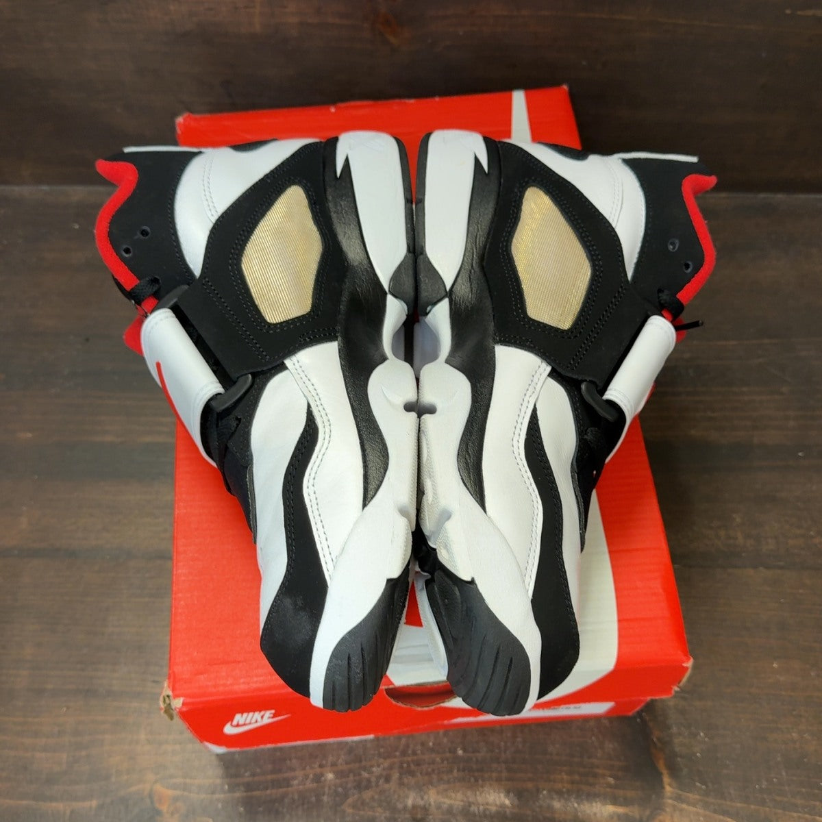 Nike Air Diamond Turf 49ers (2025) - Image 4