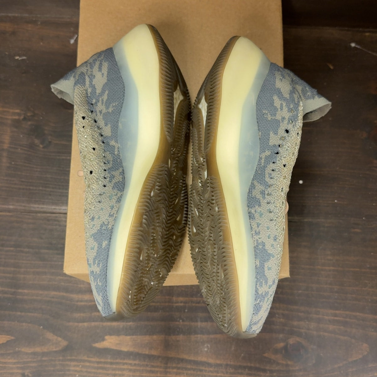 adidas Yeezy Boost 380 Mist Size 8 (Pre-Owned) - Image 4