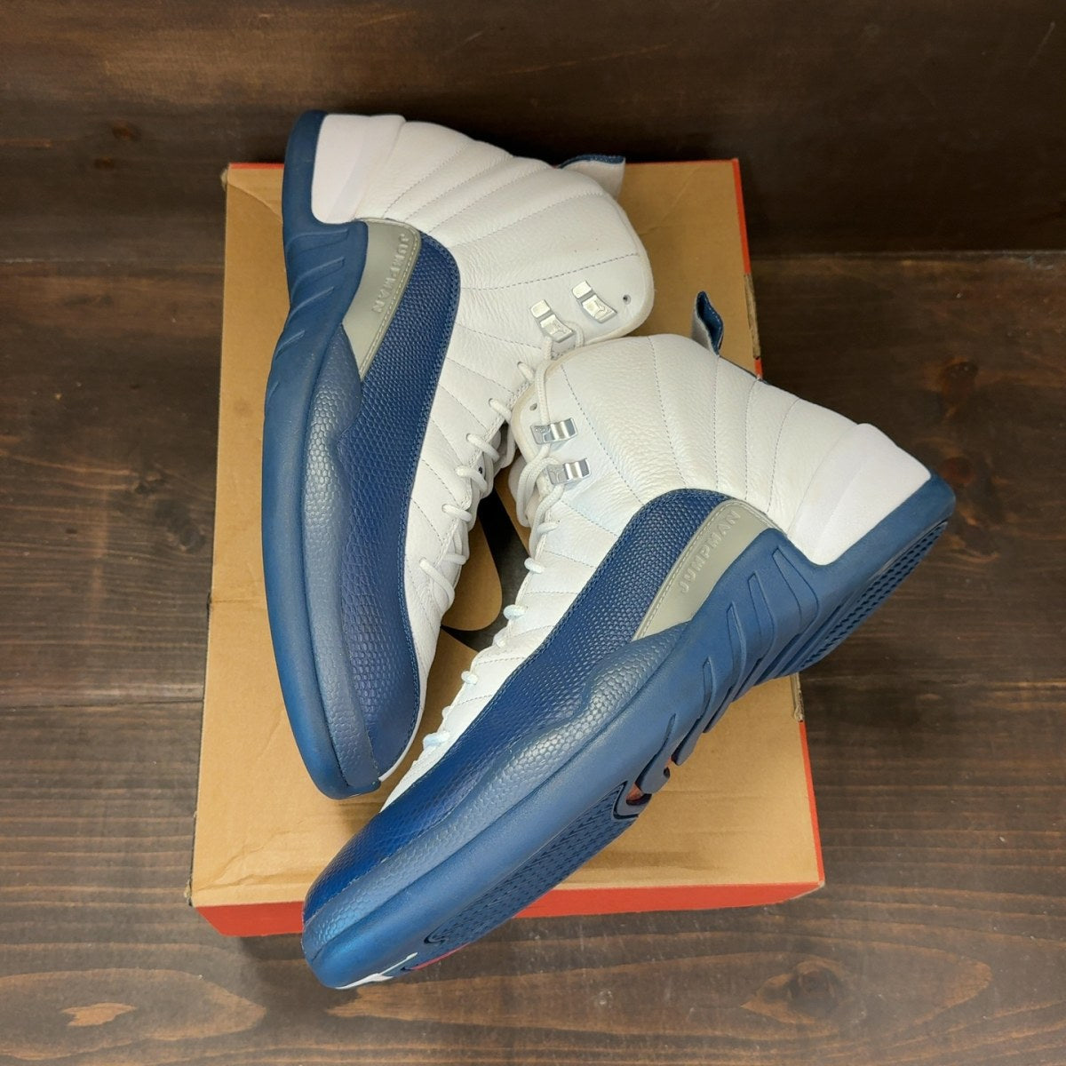 Jordan 12 Retro French Blue (2025) Size 13 (Pre-Owned) - Image 2