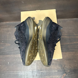 adidas Yeezy Boost 380 Onyx Size 7.5 (Pre-Owned) - side