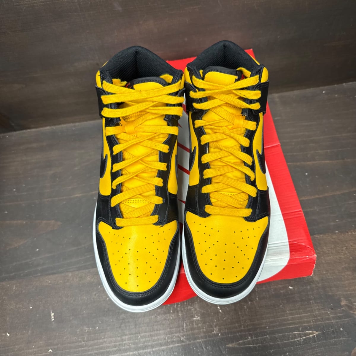 Nike Dunk High Retro Reverse Goldenrod Size 9 (Pre-Owned) - back