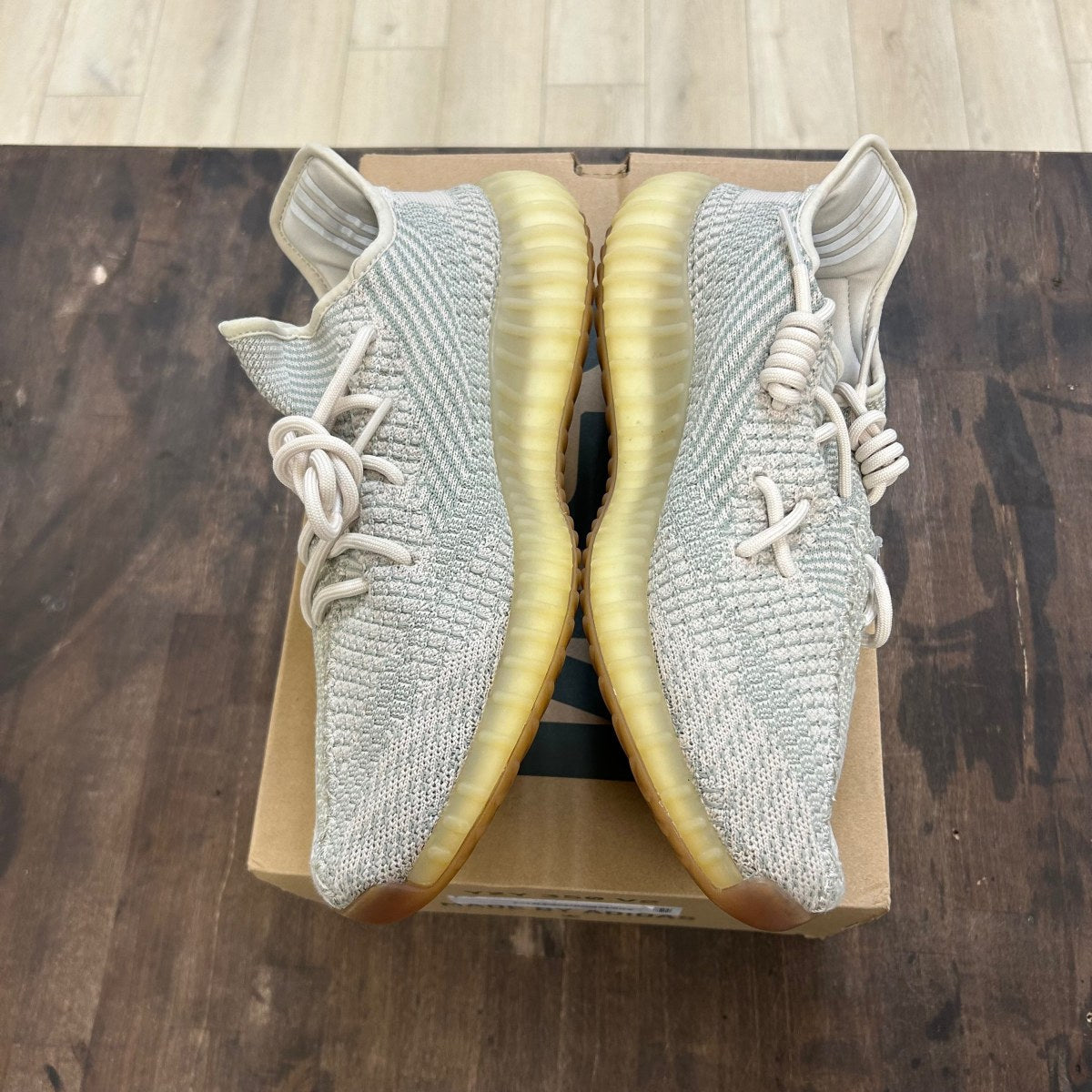 adidas Yeezy Boost 350 V2 Citrin (Non-Reflective) Size 12 (Pre-Owned) - Image 3
