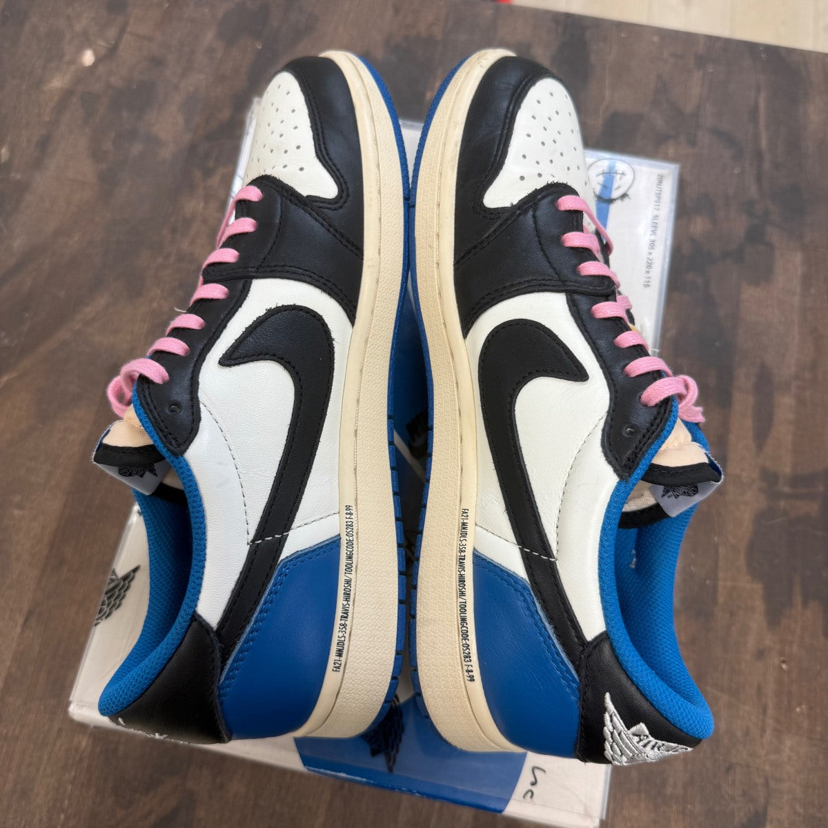 Jordan 1 Retro Low OG SP Fragment x Travis Scott - Image 5