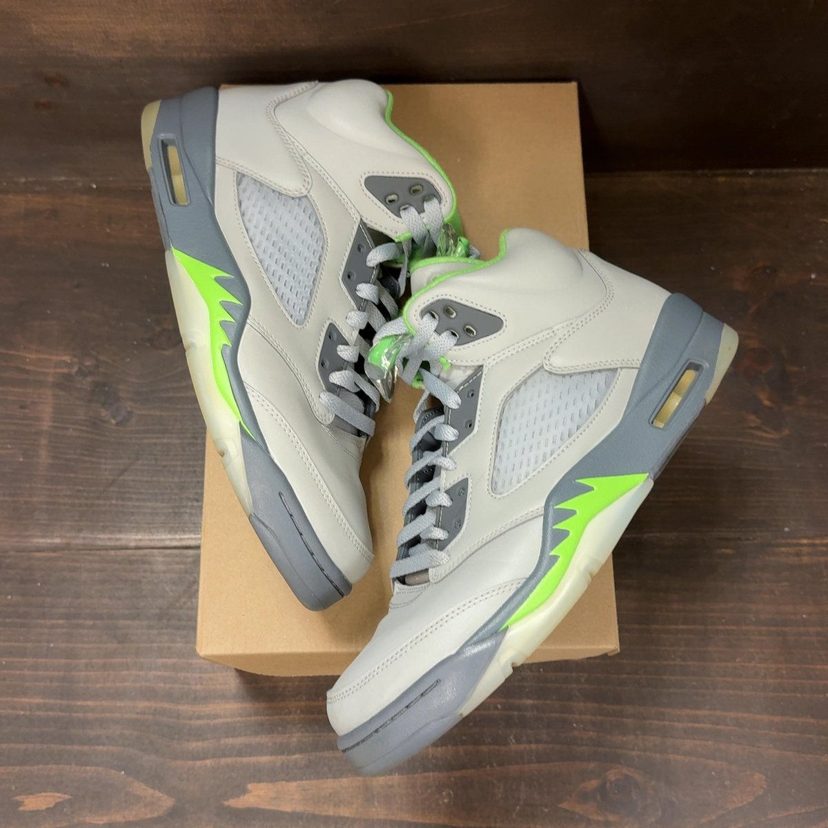 Jordan 5 Retro Green Bean (2022) Size 10 (Pre-Owned) - back