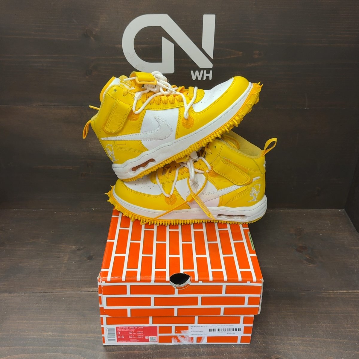 Nike Air Force 1 Mid SP Off-White Varsity Maize Size 8 (Pre-Owned) - front