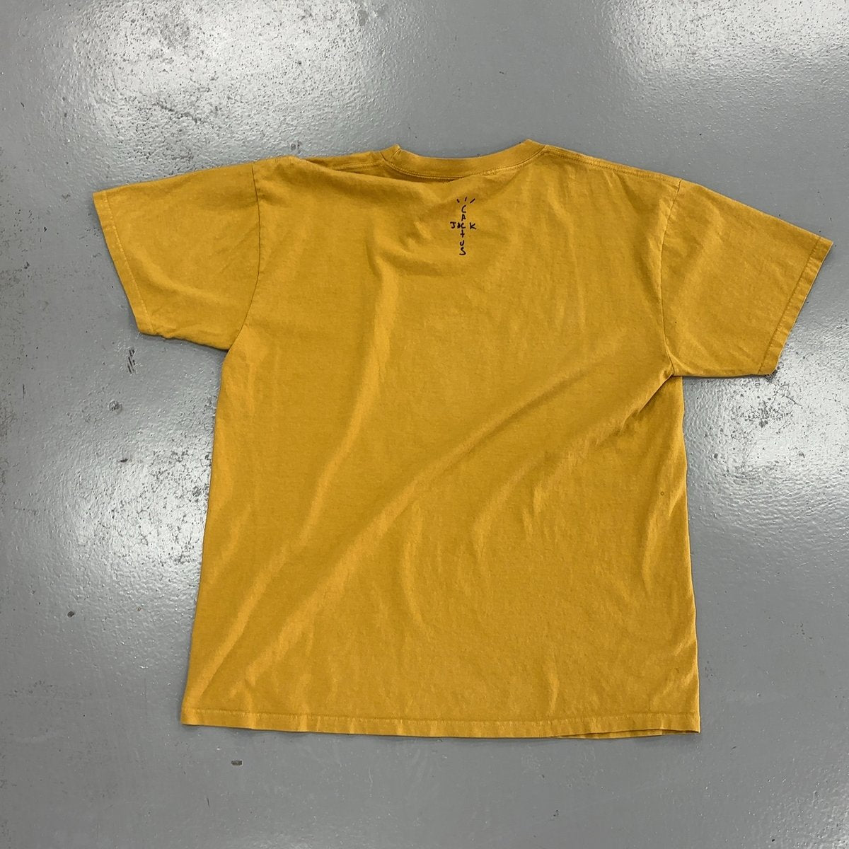 Travis Scott Tee Size L (Pre-Owned) - back