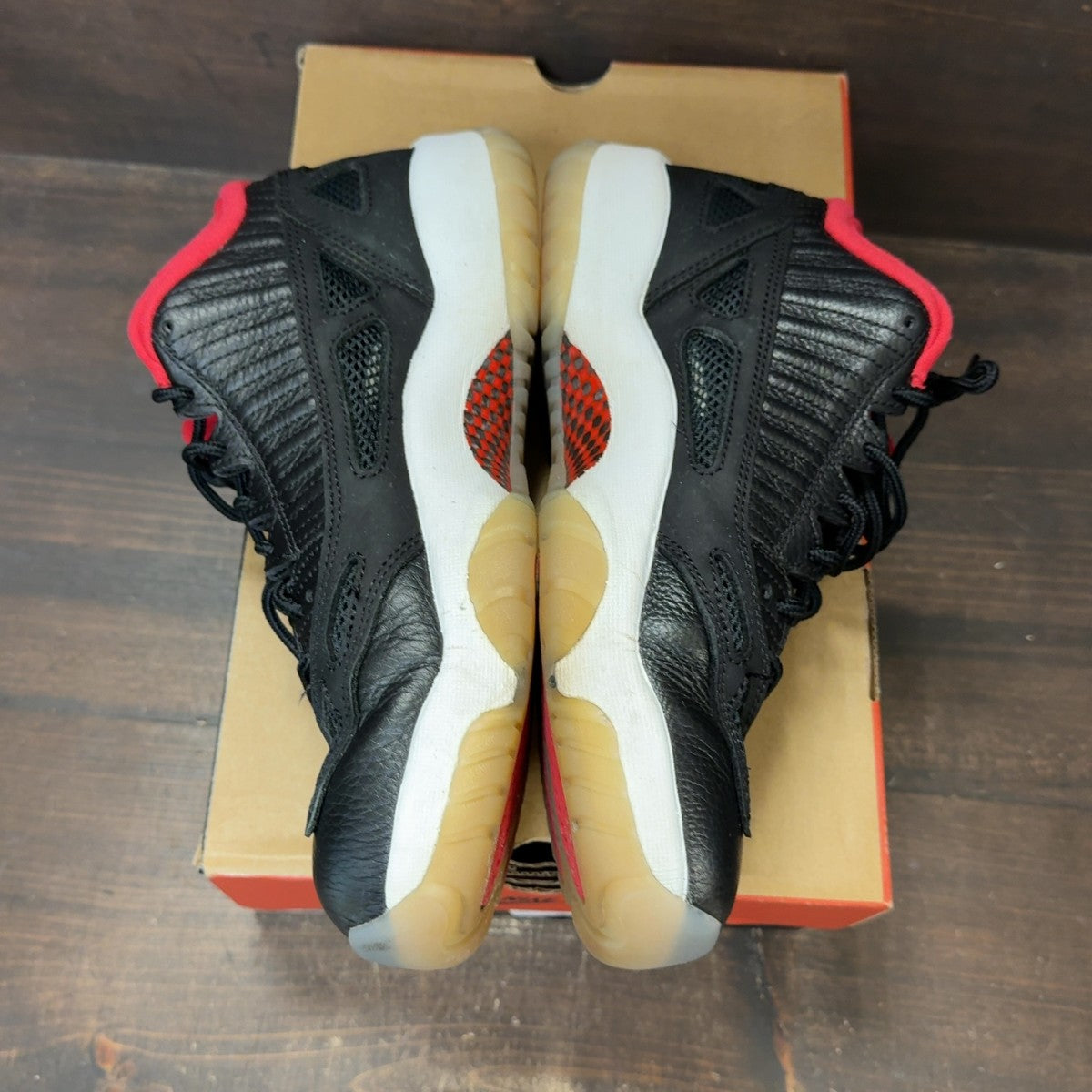 Jordan 11 Retro Low IE Bred (2021) - Image 4