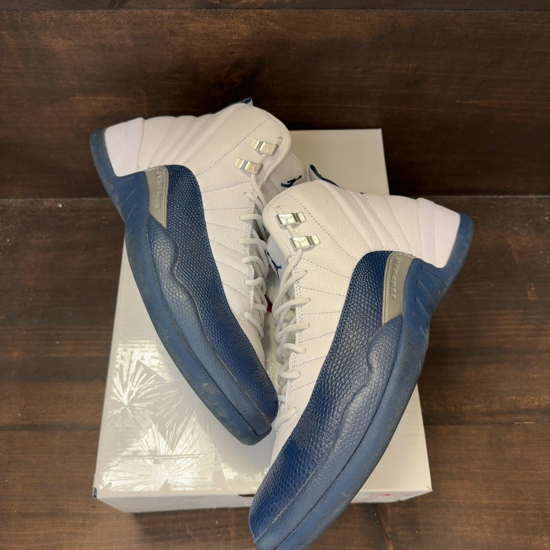 Jordan 12 Retro French Blue (2025) Size 10 (Pre-Owned) - Image 2