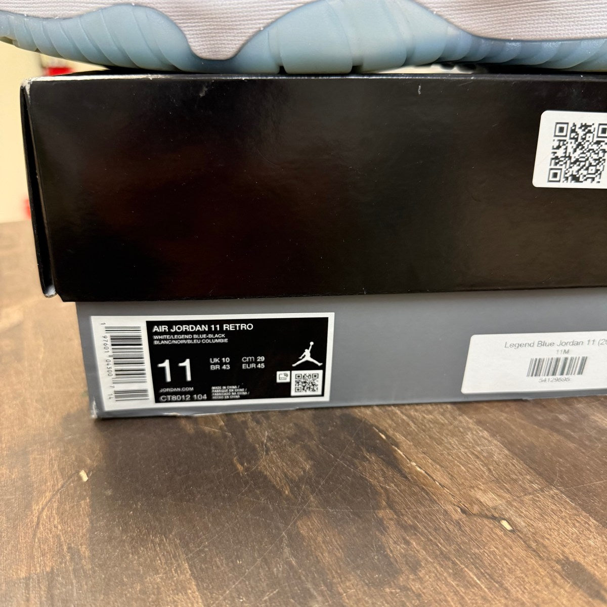 Jordan 11 Retro Legend Blue (2024) - Image 7