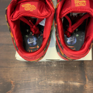 Nike SB Dunk Low The Wizard of Oz Poppy Field - Image 6