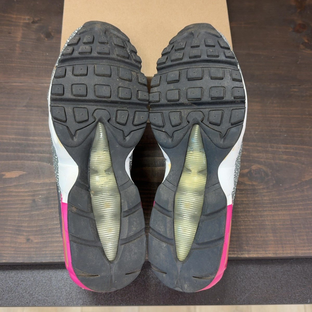 Nike Air Max 95 Tape Black Pink Foil Size 11 (Pre-Owned) - Image 8