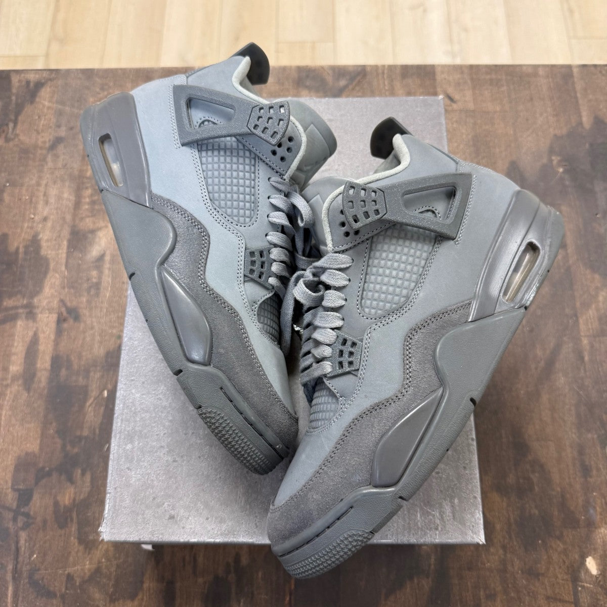 Jordan 4 Retro SE Paris Olympics Wet Cement Size 9.5 (Pre-Owned) - Image 1