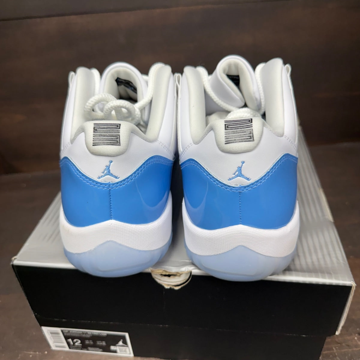 Jordan 11 Retro Low University Blue (2026) Size 12 (Pre-Owned) - sole
